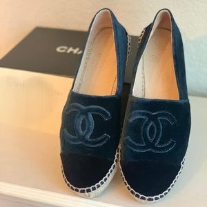 Chanel Espadrilles Black & Navy velvet